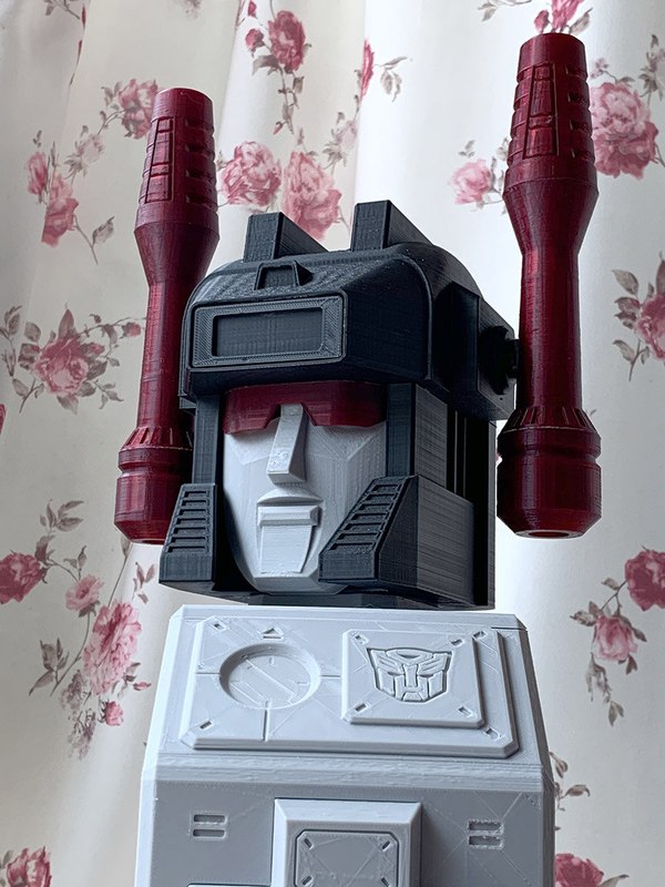 Check Out This One Of A Kind 'Masterpiece' Metroplex 01 (1 of 25)